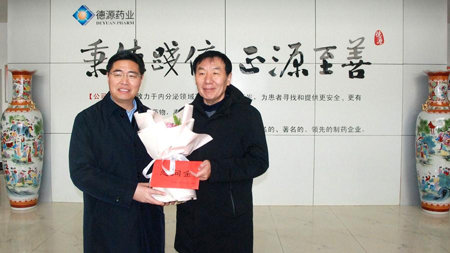 市委常委、開發(fā)區(qū)黨工委書記曹衛(wèi)東來公司走訪慰問并檢查安全工作